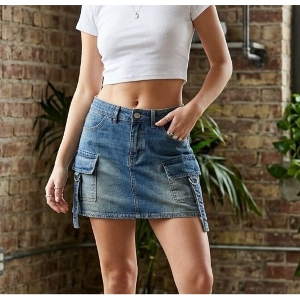 Project Rebel S Blue Sand Wash Cargo Denim Mini Skirt Utility D-Ring Straps Y2K